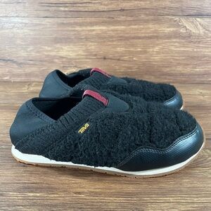 Teva ReEmber Black Fleece Slip-On Quilted Slippers Women’s Size 8 Shoes